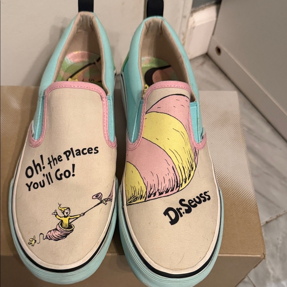 Skechers Slip-On Sneakers in Cream, Pink and Teal with Dr. Seuss Graphic